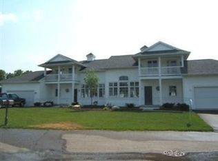 2174 Boardwalk Ct #11, Wayland, MI 49348