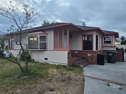 205 E Bencamp St Photo 1