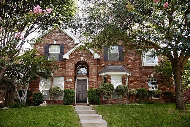 1st image of 3904 Lily Ct