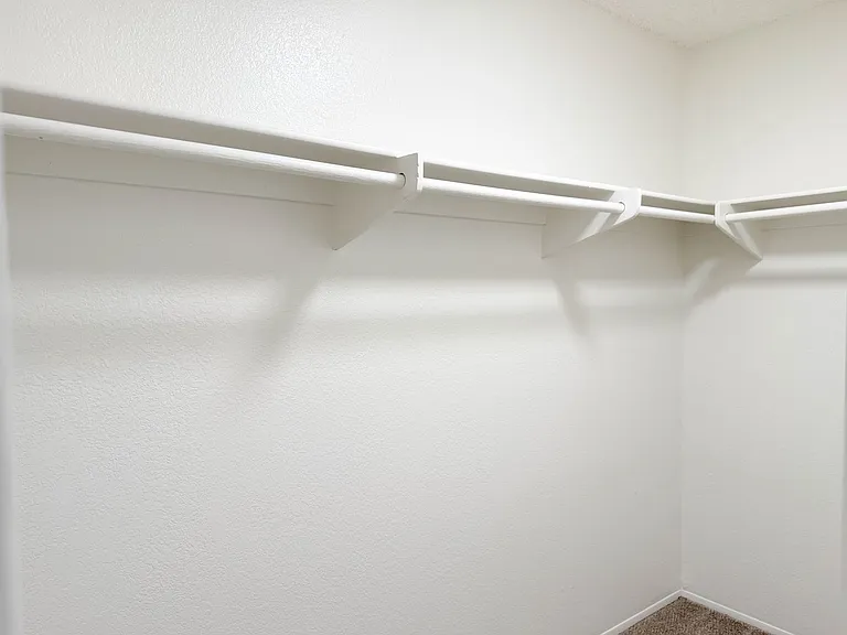 One park Apartments — Photo 107