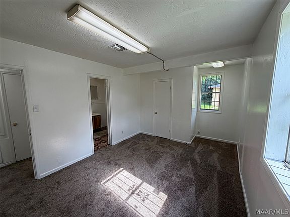 5th image of 2716 Rutland St