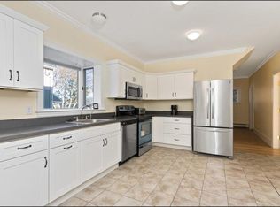 47 Fairmount Ave APT 1, Wakefield, MA 01880