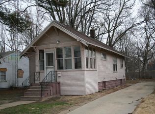 1283 Monroe St, Benton Harbor, MI 49022