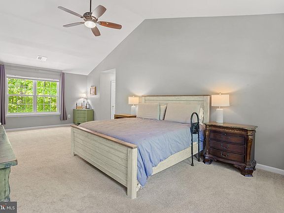 5th image of 2424 Springbrook Ct
