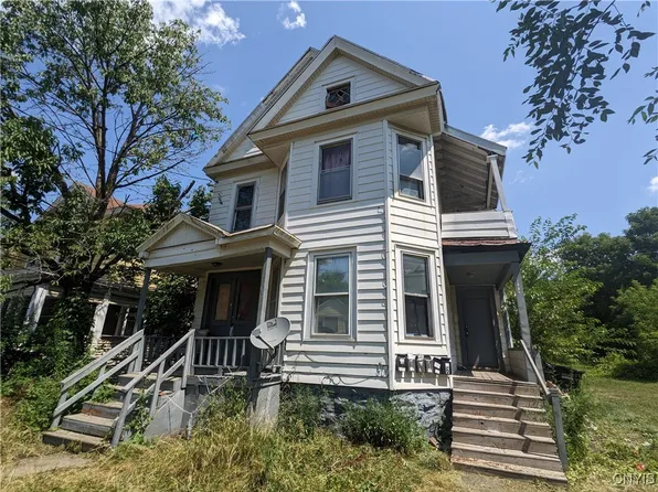 1808 Lodi St, Syracuse, NY 13208