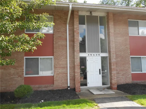 61 Darlington Rd APT A16, Beaver Falls, PA 15010