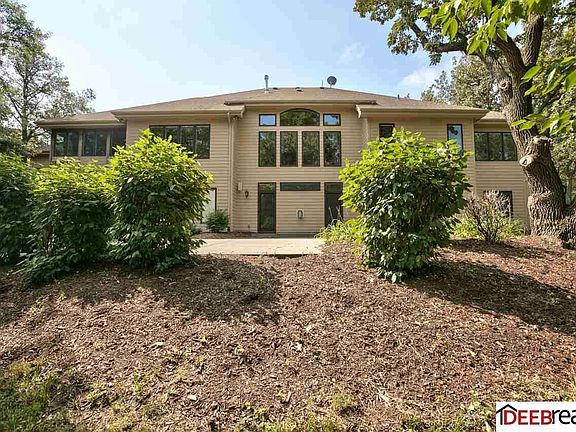 4th image of 8980 Raven Dr