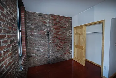 Rented by Nest Seekers International