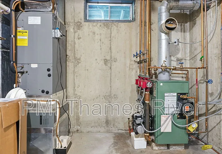 62 Terry Rd — Photo 47