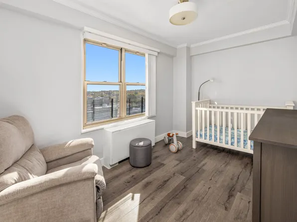 107-40 Queens Boulevard image 5 of 9