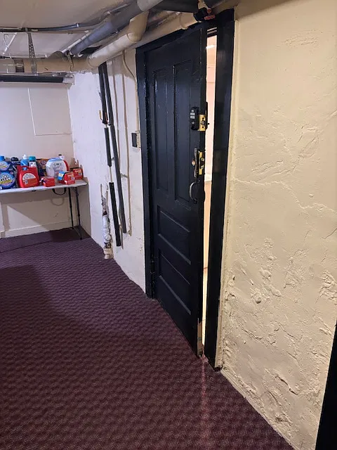 Studio, 410 sqft, $900 — Photo 2