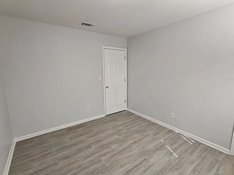 2921 Mansion Rd — Photo 24