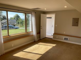 6220 S Langston Rd #2, Seattle, WA 98178