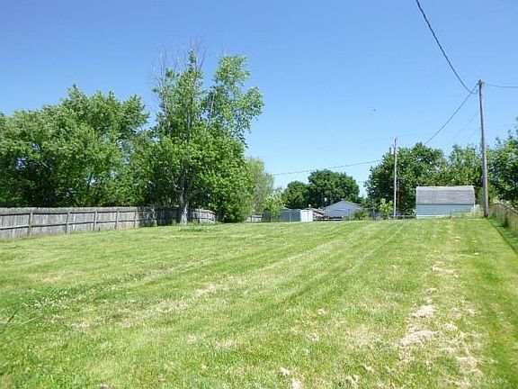 4th image of 1581 Beatrice Dr