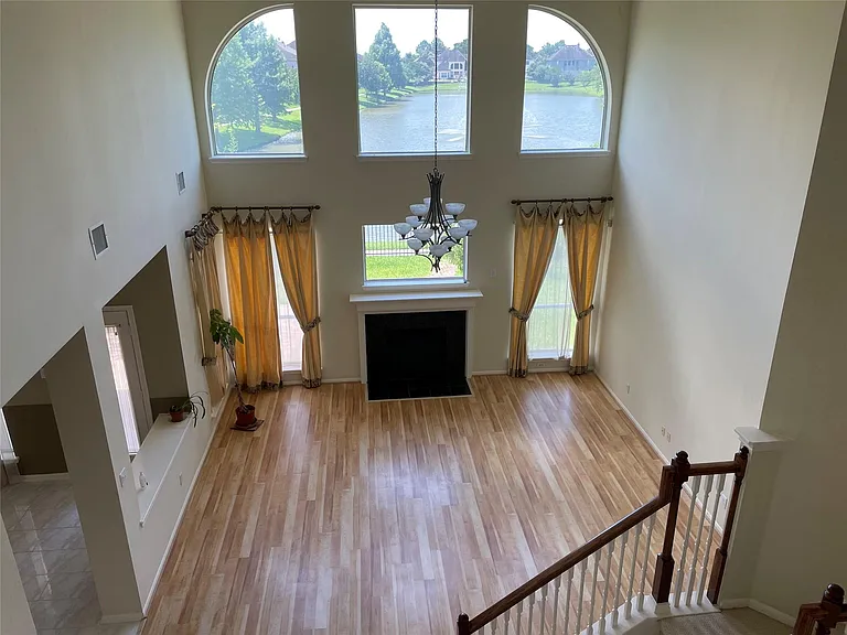12423 Ashford Hollow Dr — Photo 9