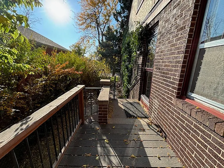 PM 242 - 1804 E 19th St — Photo 51