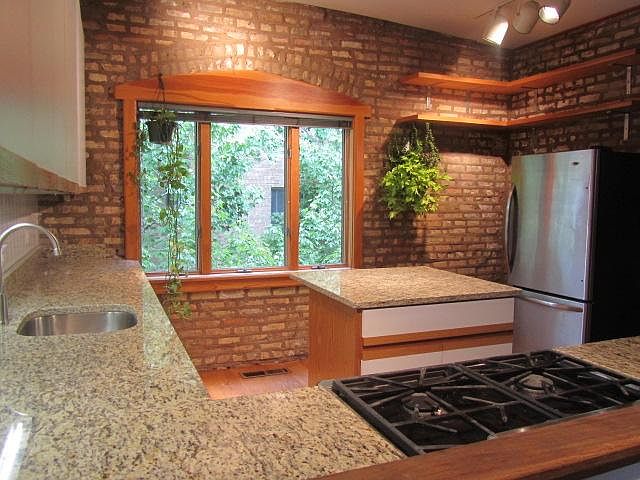 1st image of 501 Sherman Ave #2