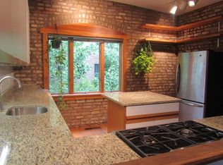 501 Sherman Ave #2, Evanston, IL 60202
