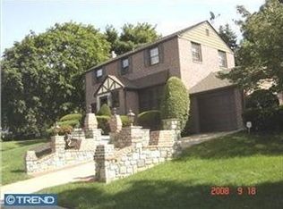 1638 Rose Glen Rd, Havertown, PA 19083