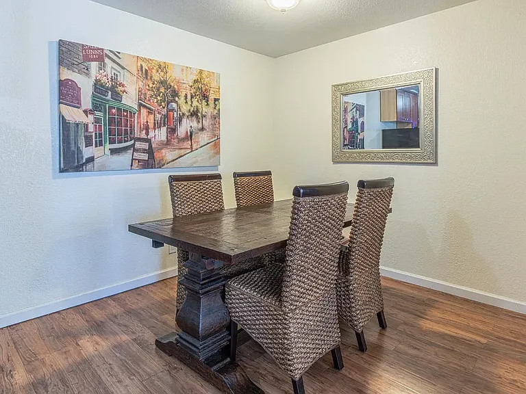 820 Casanova Ave #30 — Photo 3
