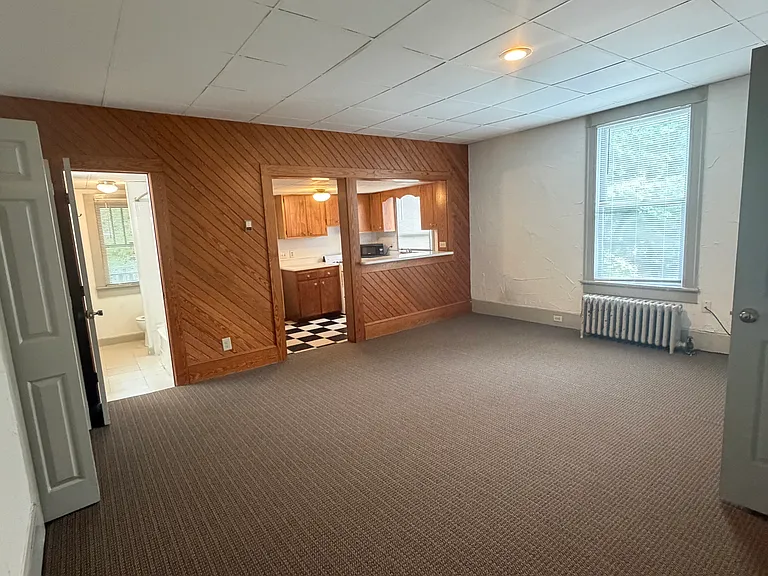 405 S Mendenhall St #6 — Photo 4