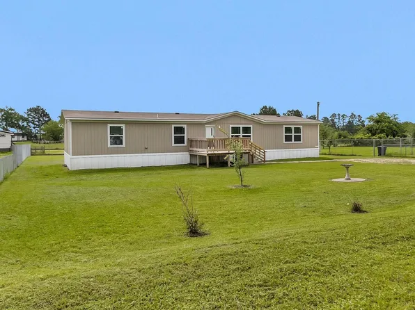 21 Hopewell Rd, Huntsville, TX 77320