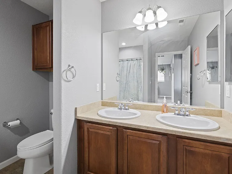 7555 Gallard Hts — Photo 27