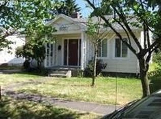 8226 NE Beech St, Portland, OR 97220
