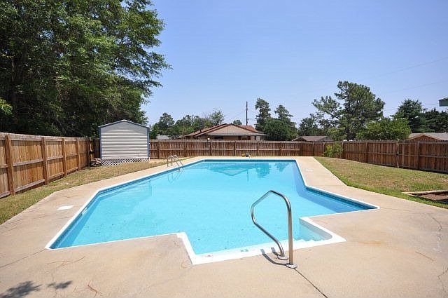 1st image of 2407 Buffington Dr