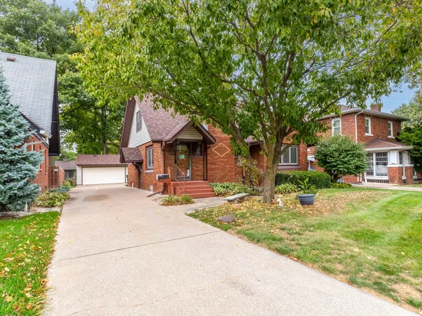 2534 30th St, Rock Island, IL 61201