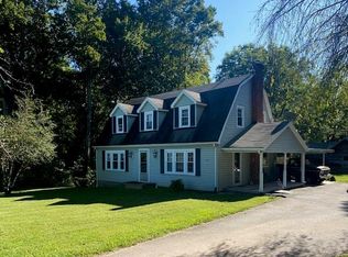 1009 Sparger Rd, Mount Airy, NC 27030