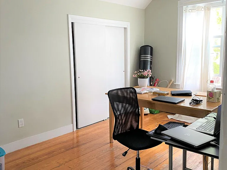 36 Burnside Ave #2 — Photo 9