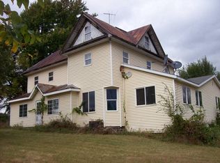 W6726 Puckaway Rd, Markesan, WI 53946