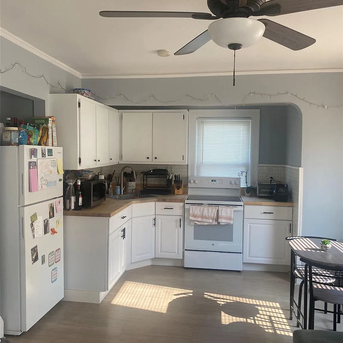 2 bed, 1.0 bath, 875 sqft, $3,200 — Photo 4