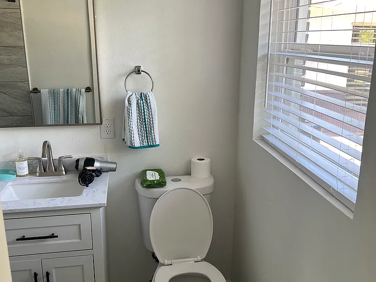 239 Maplewood Ln — Photo 23