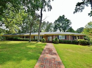 747 Summerfield Ter, Gainesville, GA 30501