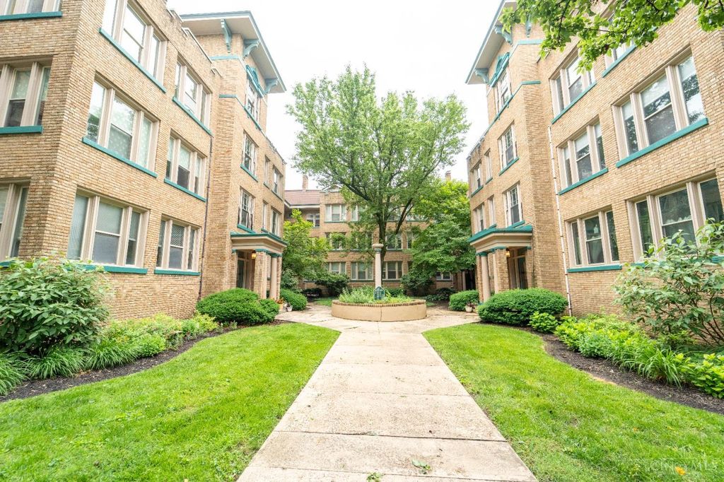 Real estate listing image