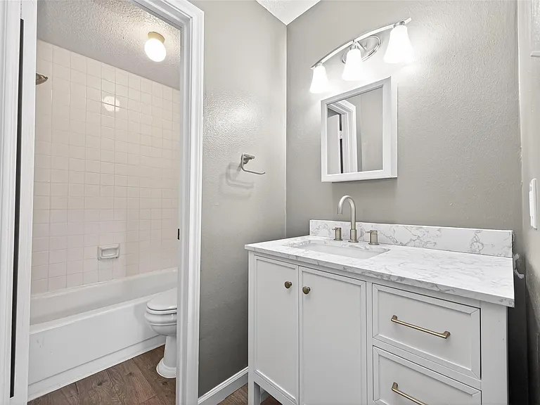 6700 Richardson Rd #305 — Photo 27