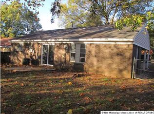 653 Thornwood Dr, Southaven, MS 38671