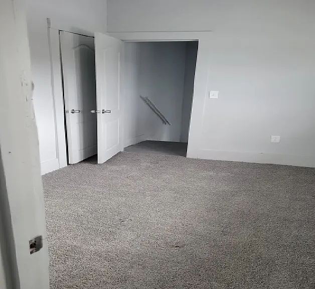 343 Elmhurst St — Photo 3