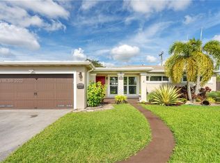 7015 SW 16th St, Pembroke Pines, FL 33023