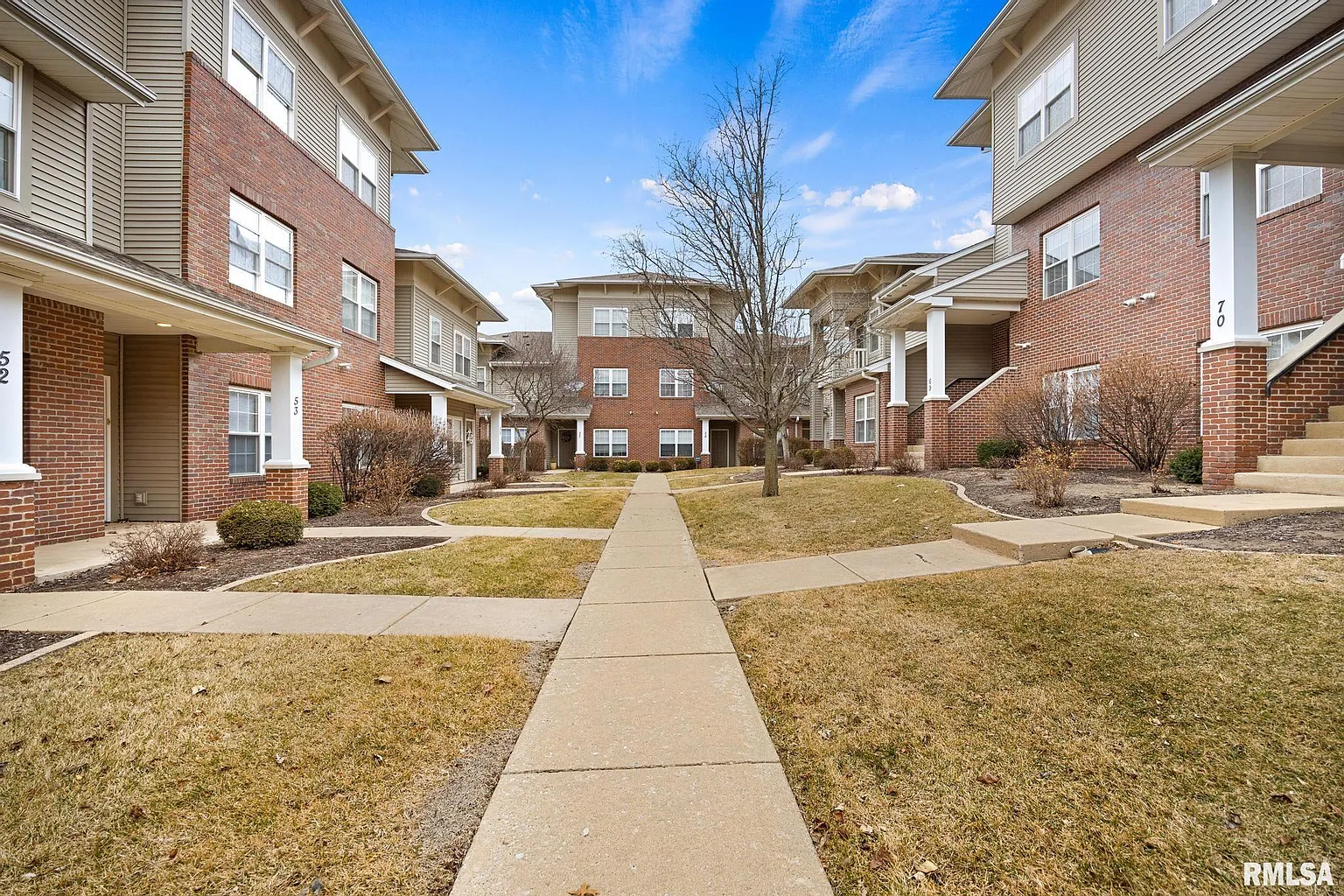 11217 Oakwood Dr Unit 53 photo 1