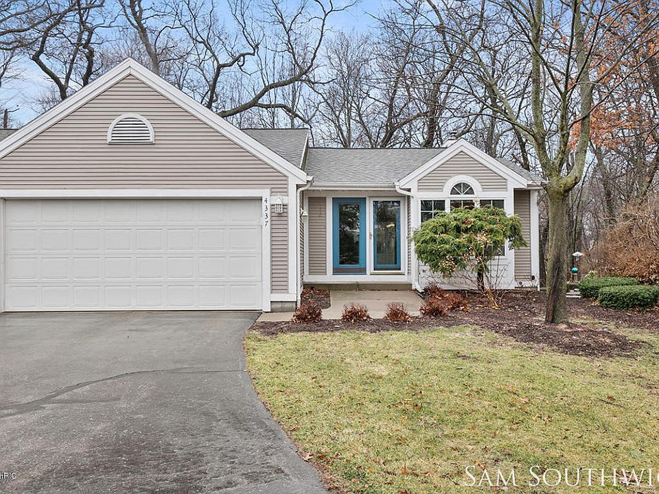 1st image of 4337 Valleyside Dr NE