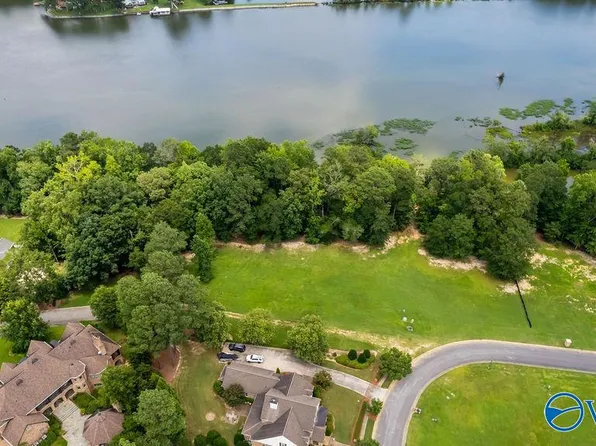 LOT Seven Copper Leaf Walk #M, Gadsden, AL 35901