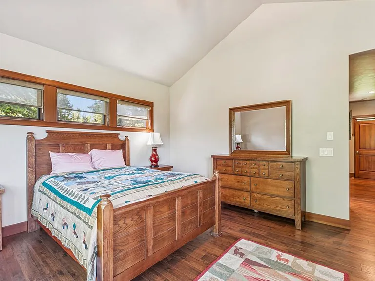 310 & 312 Fairway Dr — Photo 15