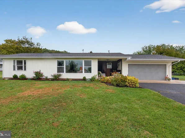 1338 Reading Rd, Denver, PA 17517