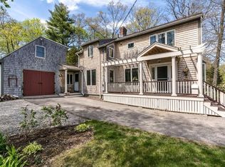 42 Stockbridge St, Cohasset, MA 02025