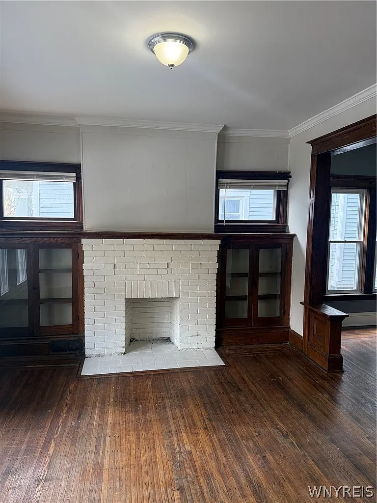 Building Photo - 238 Oxford Ave #LOWER