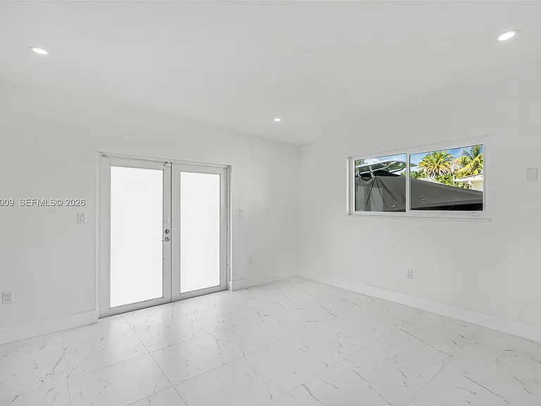 2901 SW 92nd Ave — Photo 21