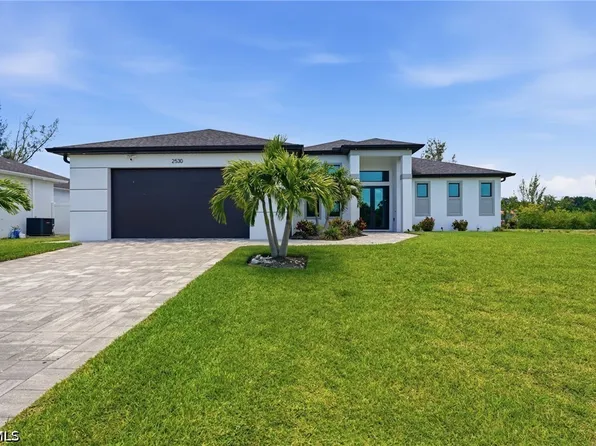 2530 SW 4th Place Cpe, Coral, FL 33914
